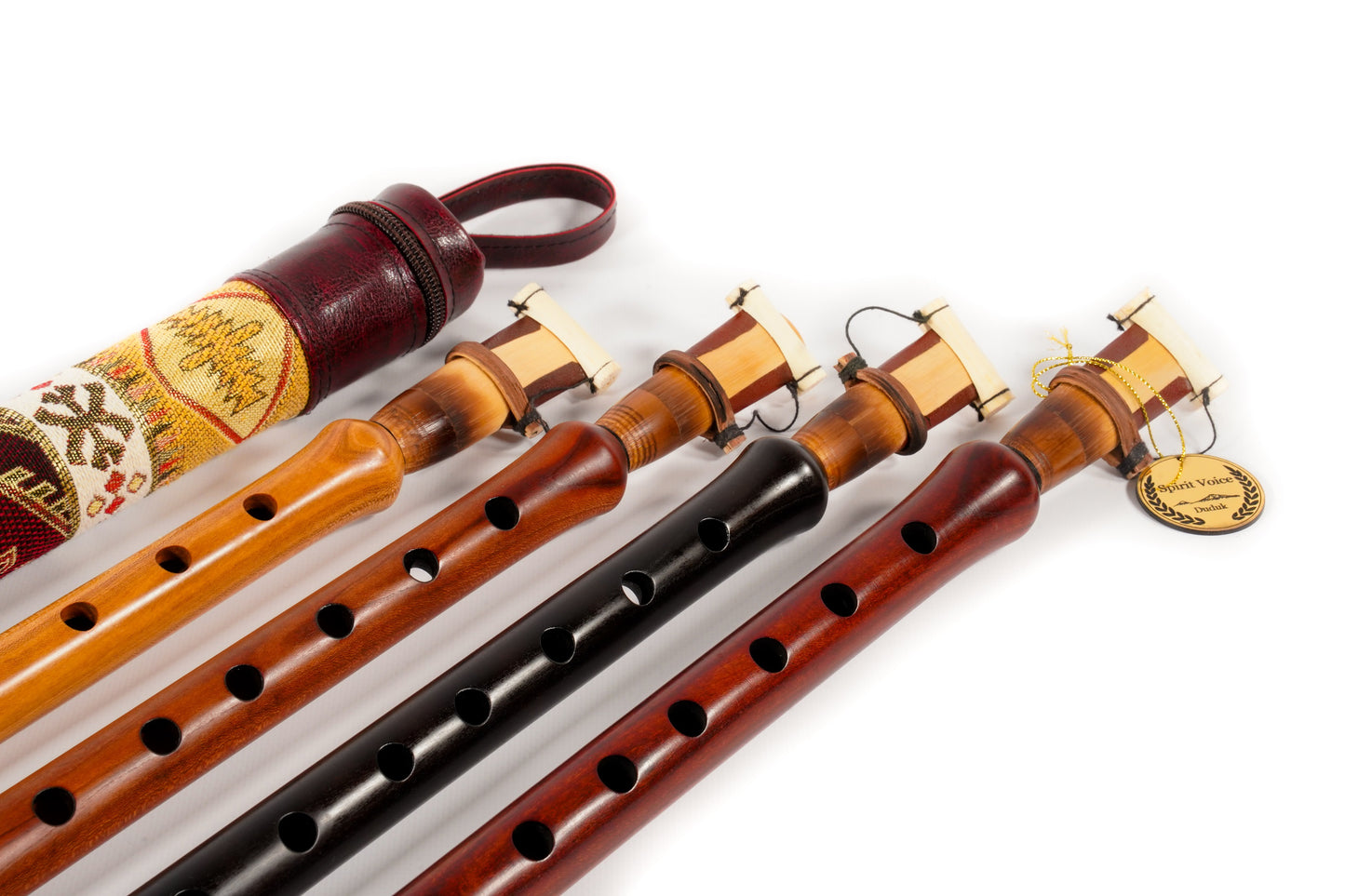 Հայկական երաժշտական ​​գործիք դուդուկ ծիրանի փայտից, լավագույն նվերի գաղափարը երաժշտին